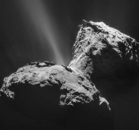 Black and white image of Comet 67P